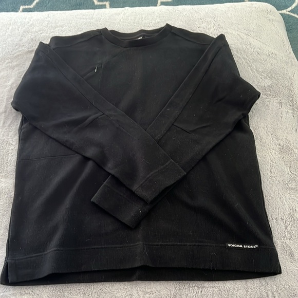 Volcom men’s black sweatshirt. Size large - Picture 4 of 4